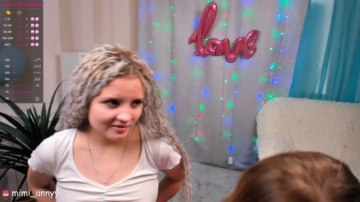 ElizabethLope 13-12-2021 Show 